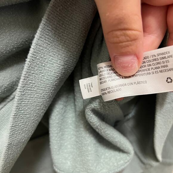 A New Day Teal Crew Neck Super Soft Sweater Pullover Size Medium - Picture 6 of 7